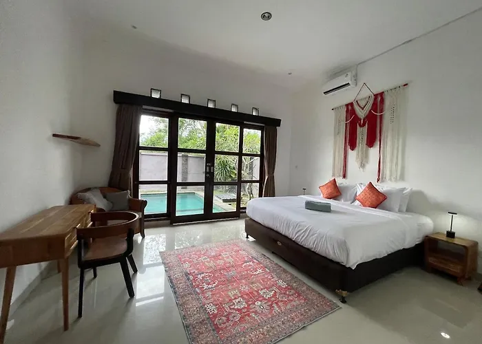 Spacious House With Private Pool And Garden Ferienhaus *