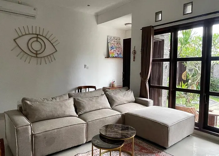 Сasa de vacaciones Spacious House With Private Pool And Garden *