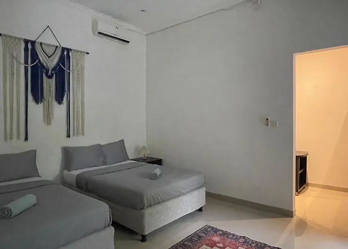 Spacious House With Private Pool And Garden *